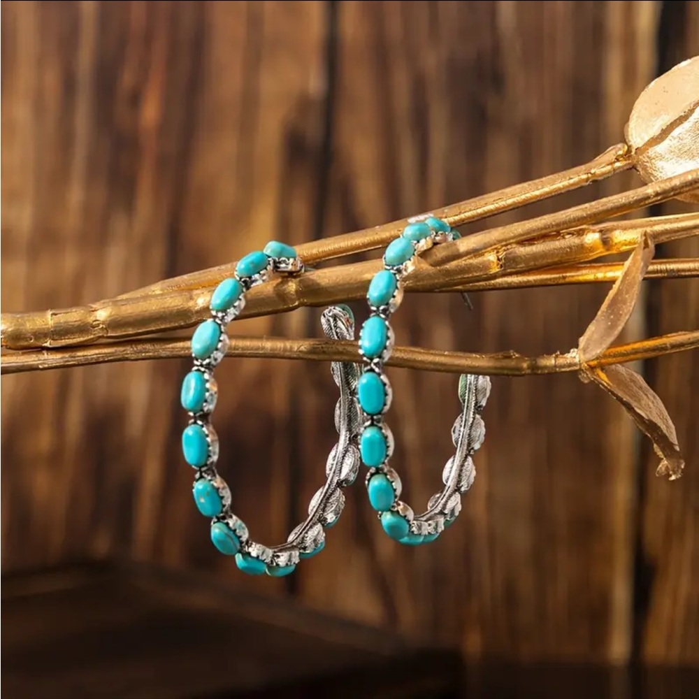 Retro Turquoise Circle C - Shaped Earrings